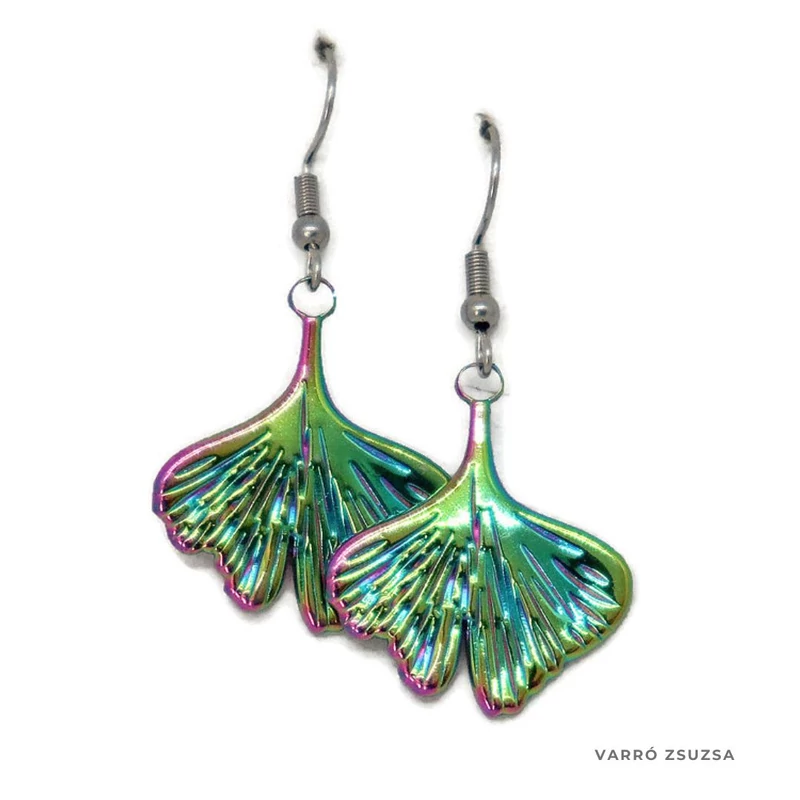 Szivárvány acél fülbevaló – Ginkgo biloba levél