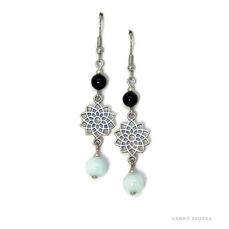 Világos jégkék – fekete mandala fülbevaló