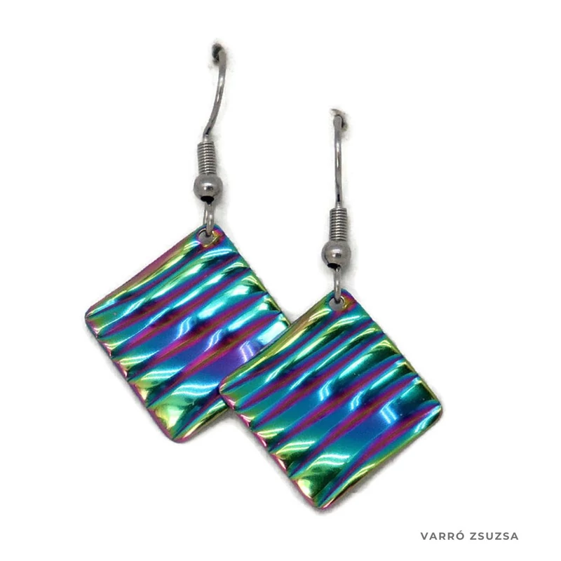 Szivárvány acél fülbevaló – Rombusz