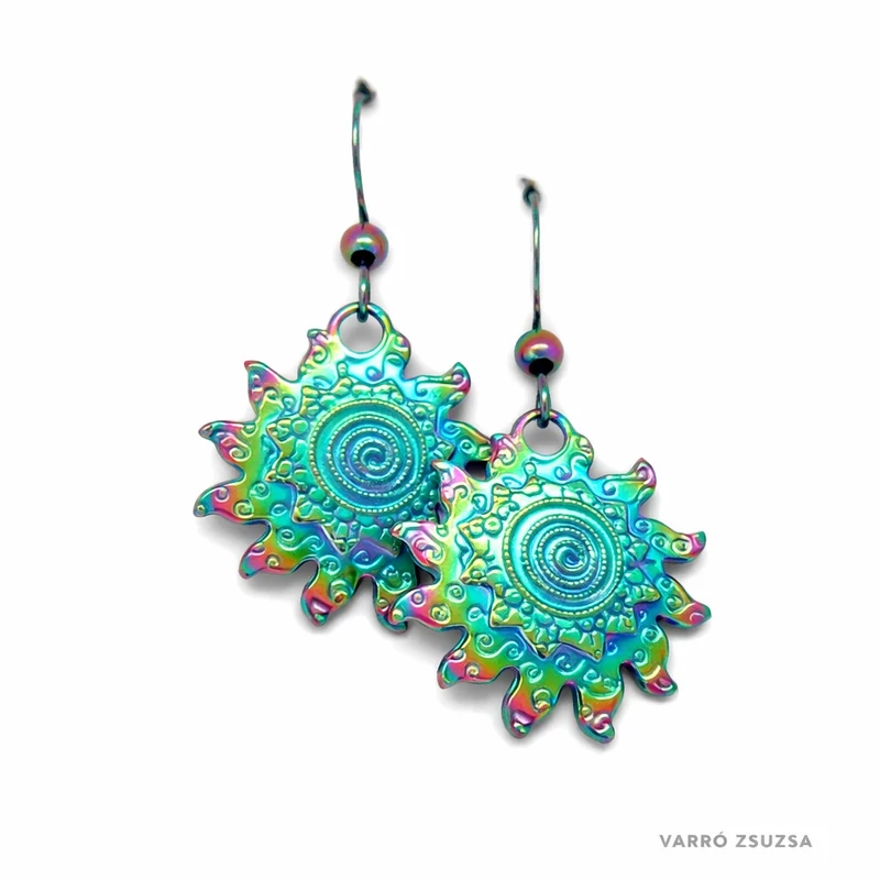 Szivárvány acél fülbevaló – Nap