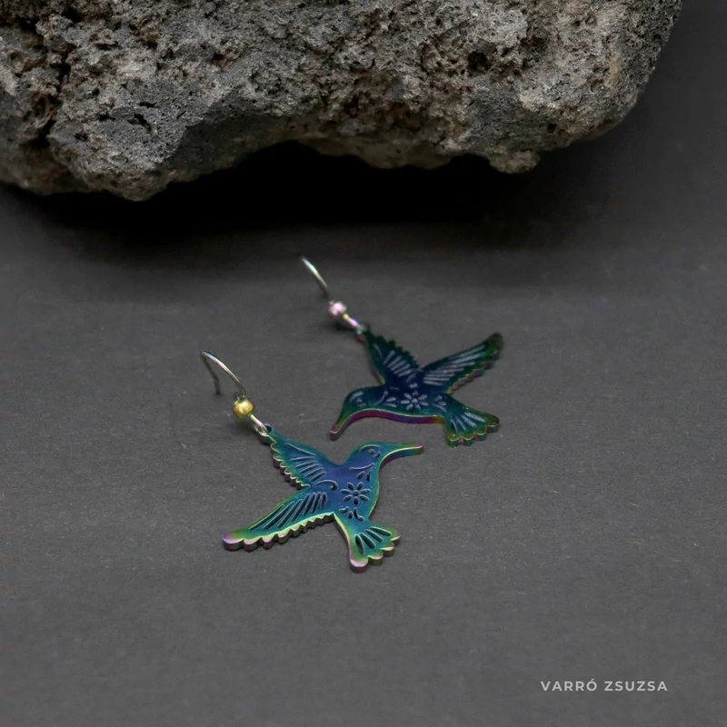 Szivárvány acél fülbevaló – Madár