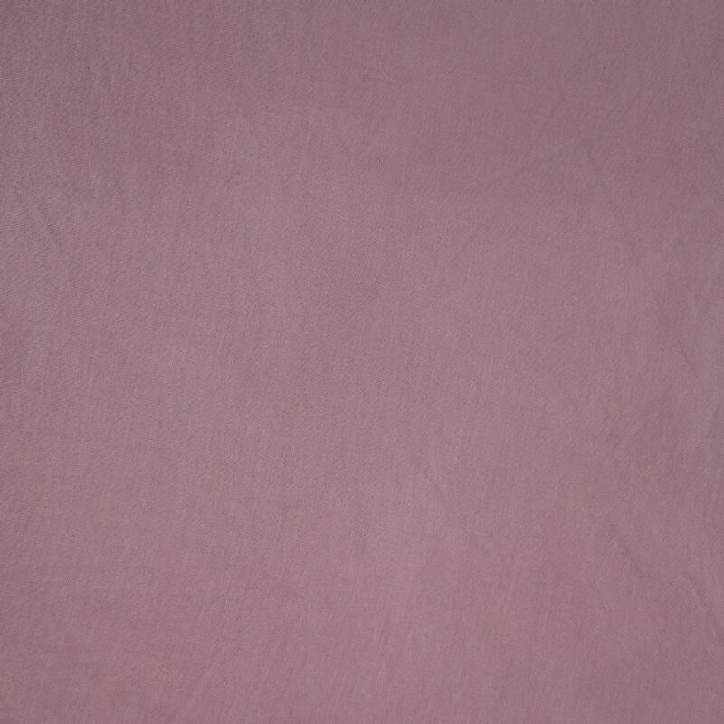 Olasz, egyszínű, halványlilás rózsaszín sálkendő